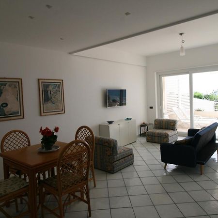Villa Laura - Sul Mare Пиццо Экстерьер фото