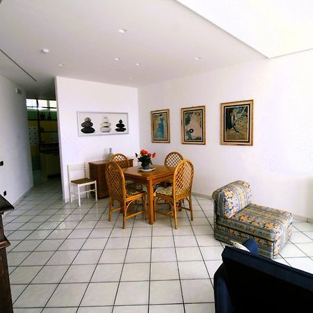 Villa Laura - Sul Mare Пиццо Экстерьер фото