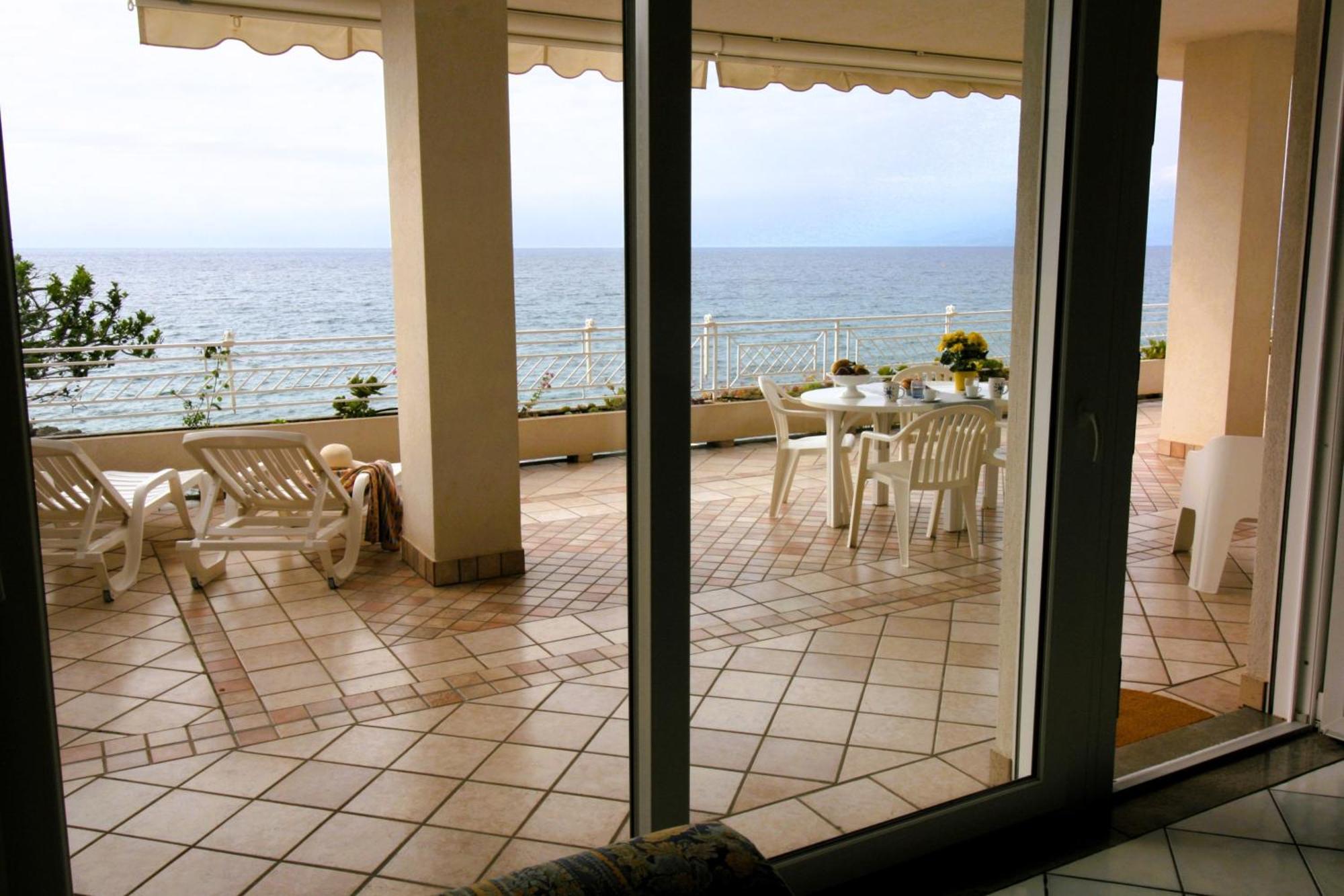 Villa Laura - Sul Mare Пиццо Экстерьер фото