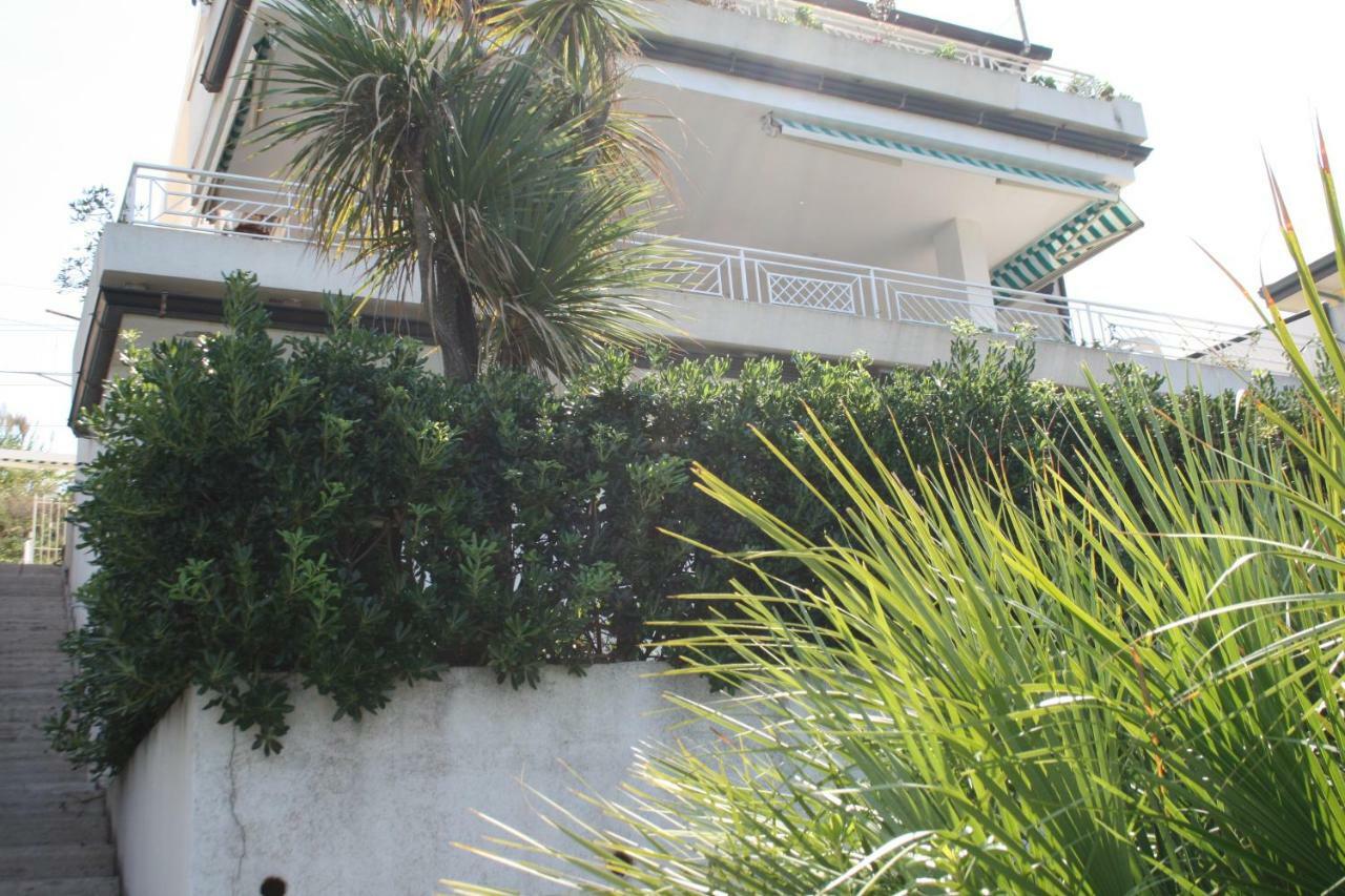 Villa Laura - Sul Mare Пиццо Экстерьер фото