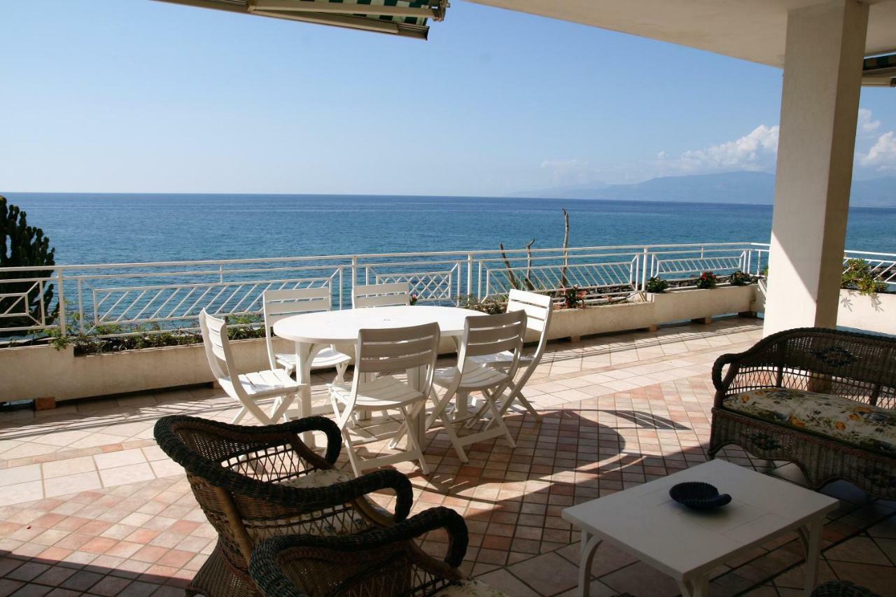 Villa Laura - Sul Mare Пиццо Экстерьер фото